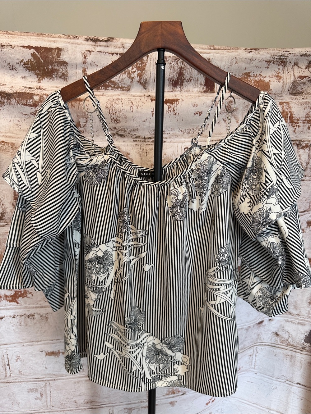 Style Envy Black & White Striped Floral Off-Shoulder Blouse